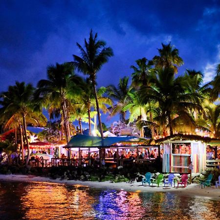 Capt Hirams Resort Себастьян Экстерьер фото